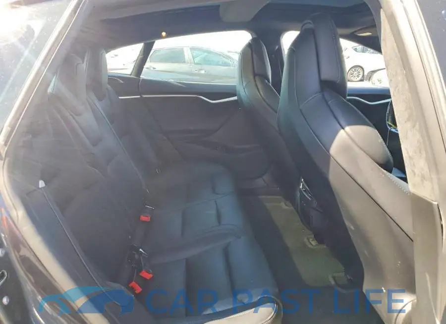 5YJSA1E29HF216707# 10