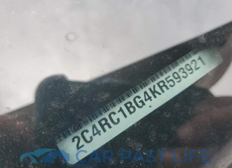2C4RC1BG4KR593921# 13