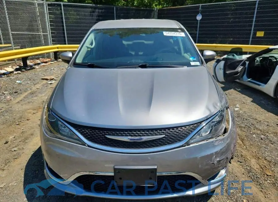 2C4RC1BGXHR811384# 5
