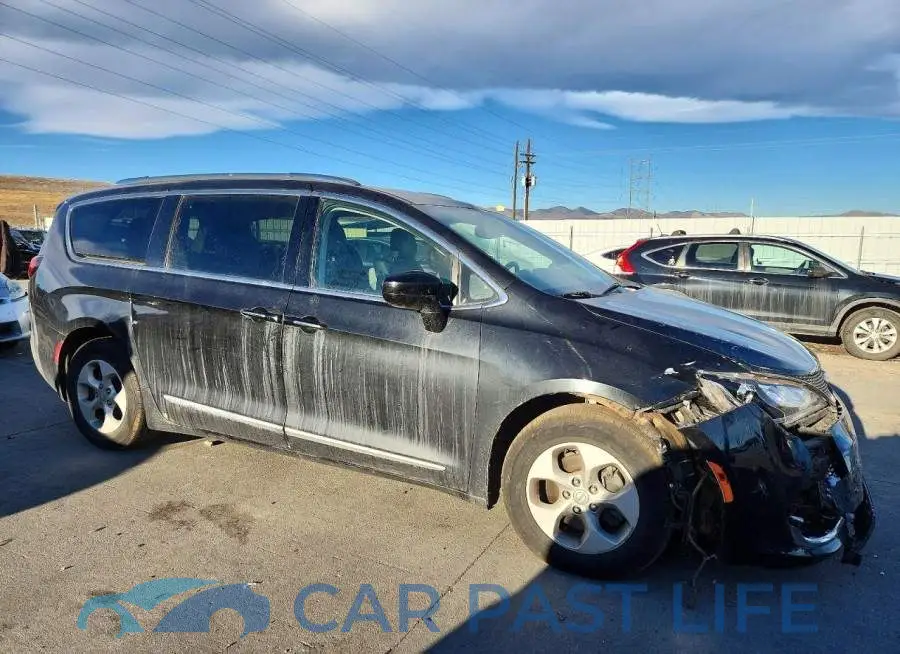 2C4RC1EG2HR634633# 4
