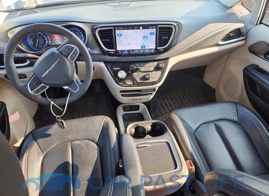 2C4RC3BG9NR183972# 8