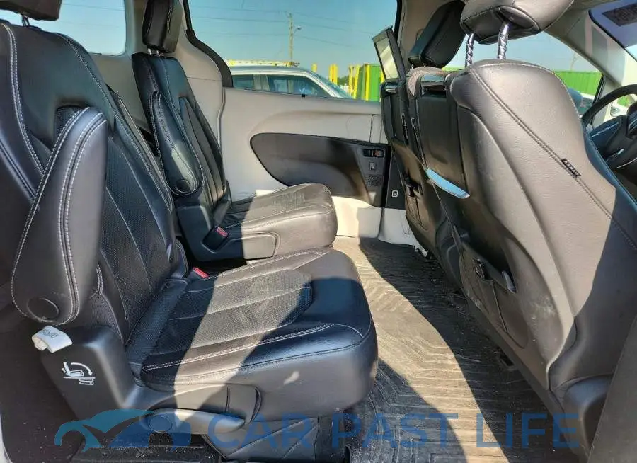 2C4RC3BG9NR183972# 11
