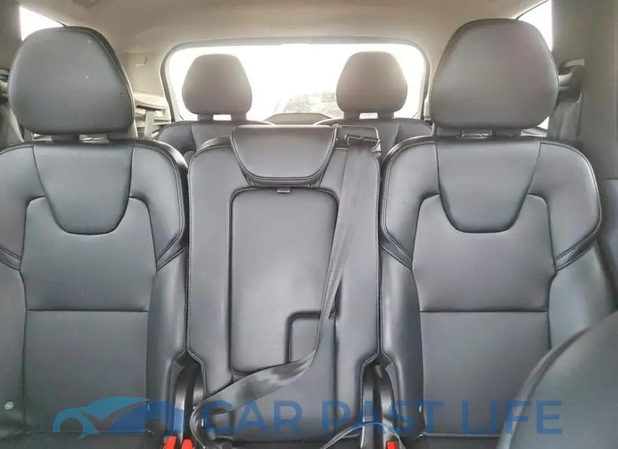 YV4102CK3M1698629# 10