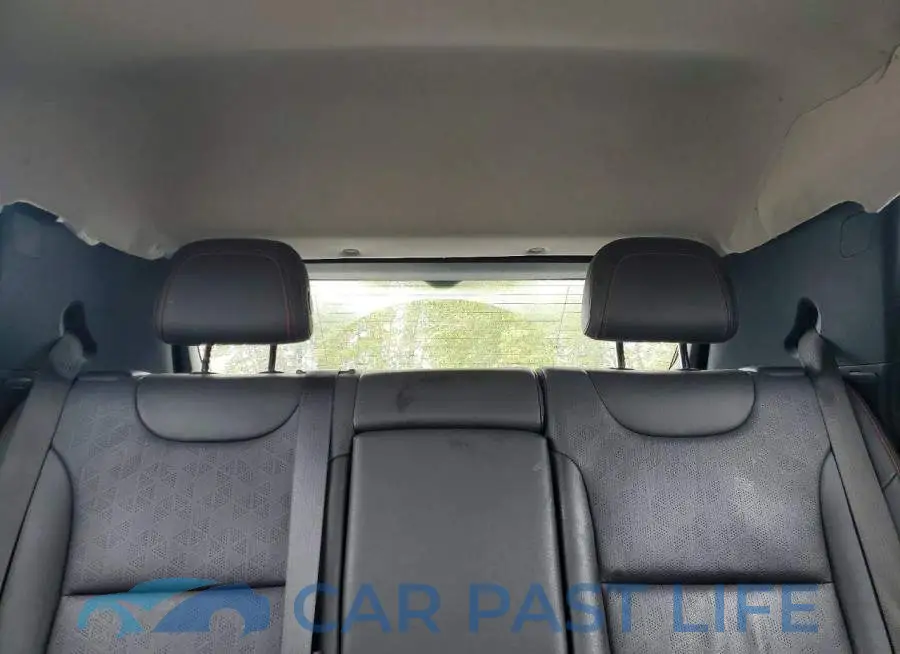 1G1FZ6S00P4198784# 10