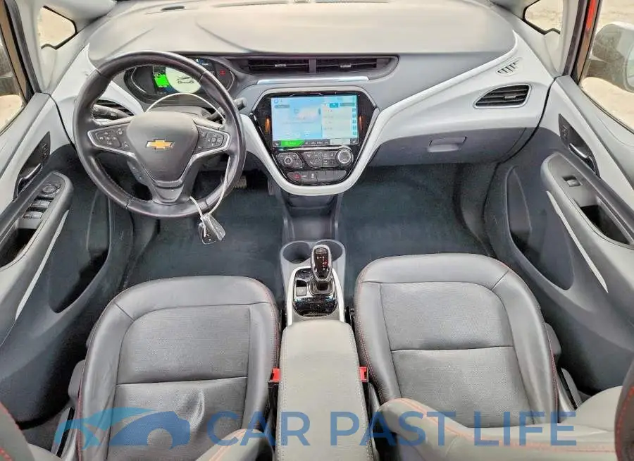 1G1FZ6S01K4102623# 8
