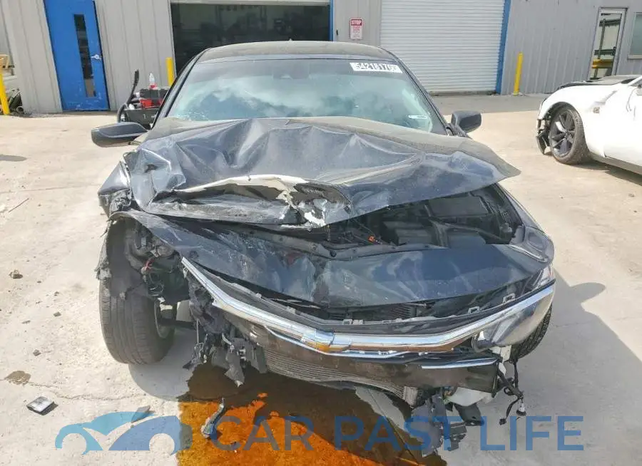 1G1ZB5ST3PF176787# 5