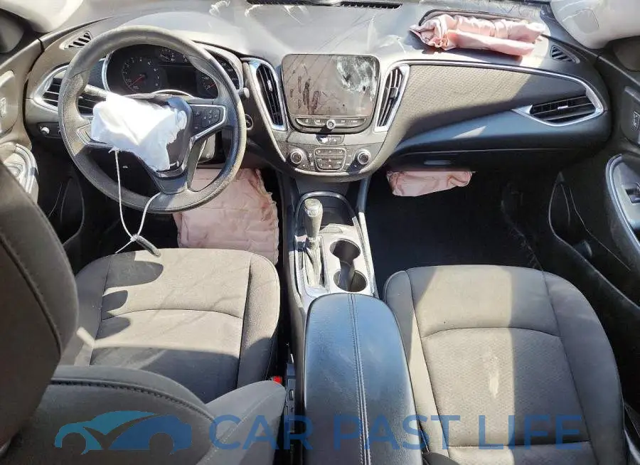 1G1ZD5ST0LF045823# 8