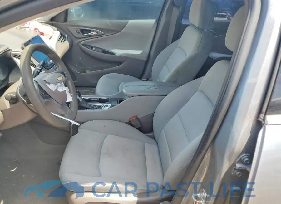 1G1ZD5ST3PF142195# 7