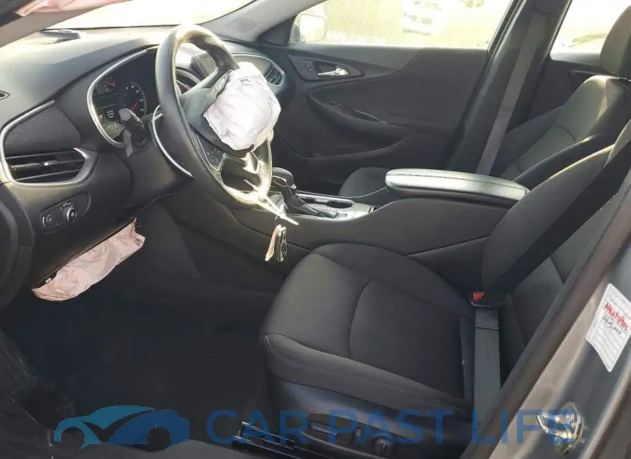 1G1ZD5ST4PF165663# 7