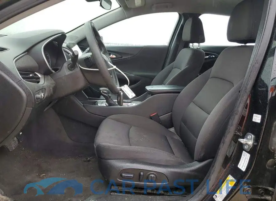 1G1ZD5ST8PF161194# 7