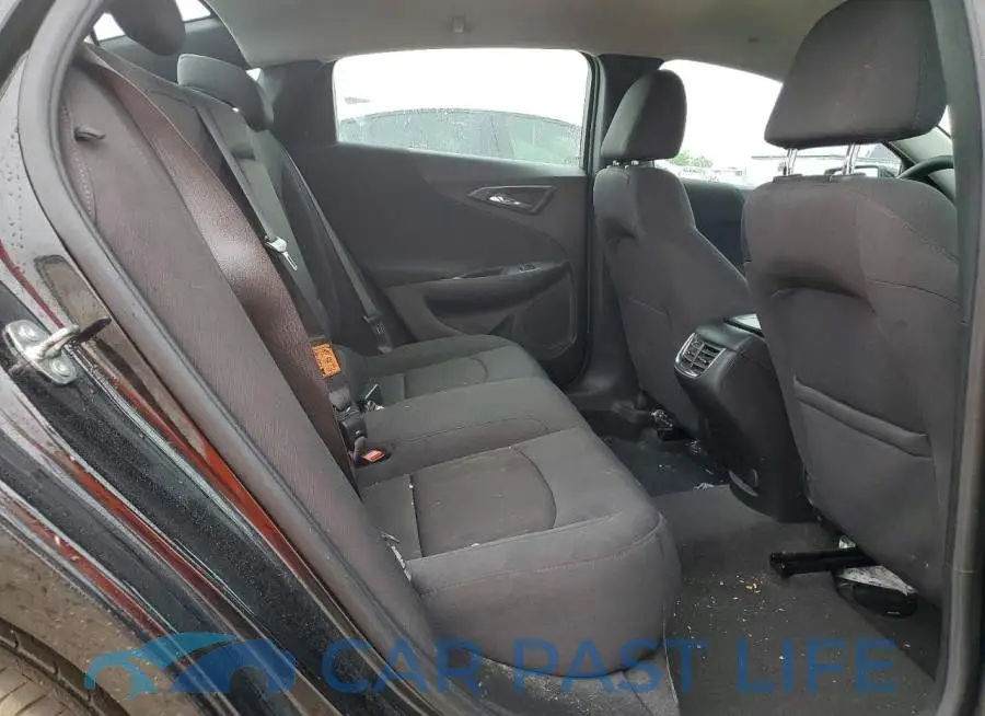 1G1ZD5ST8PF161194# 10
