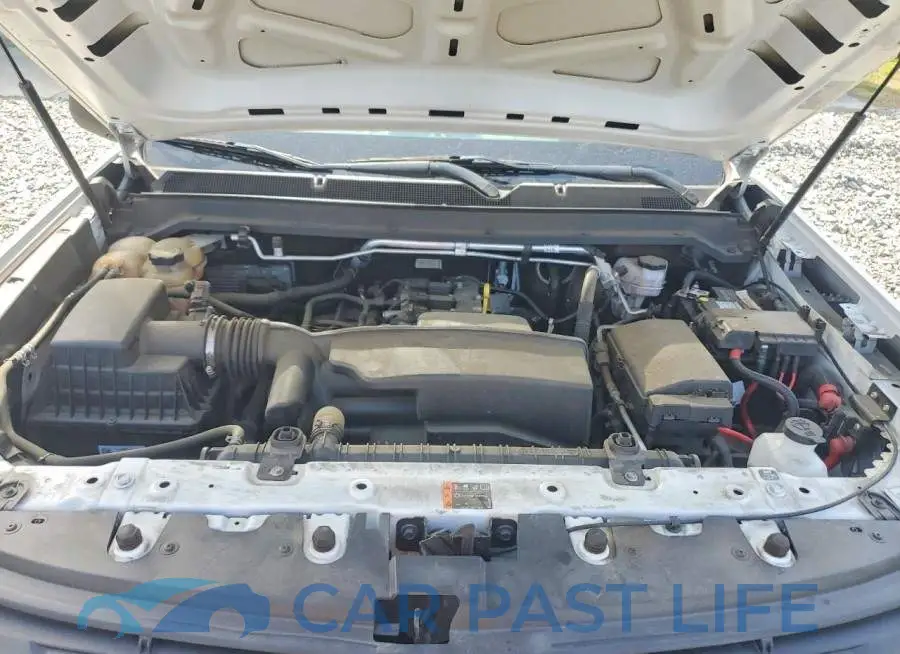 1GCHSBEA5N1215031# 11