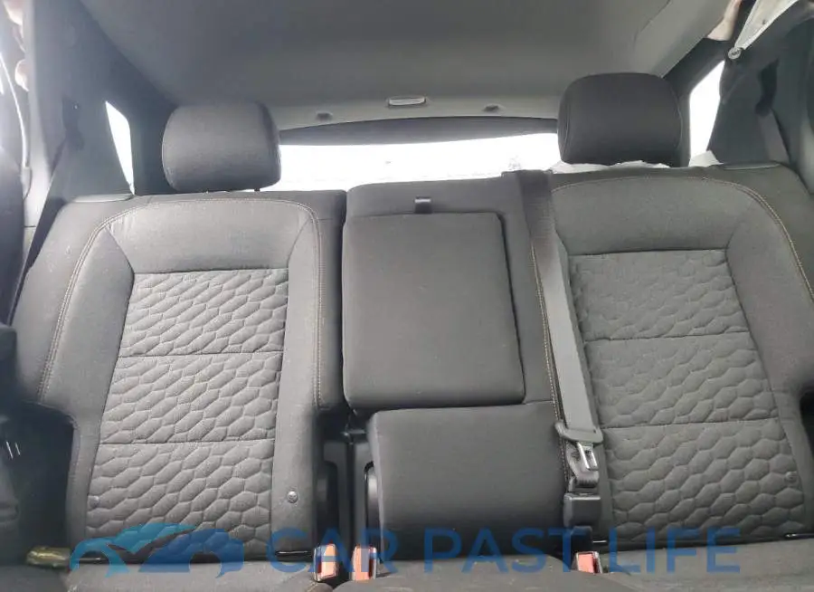 3GNAXJEV1JS612705# 10