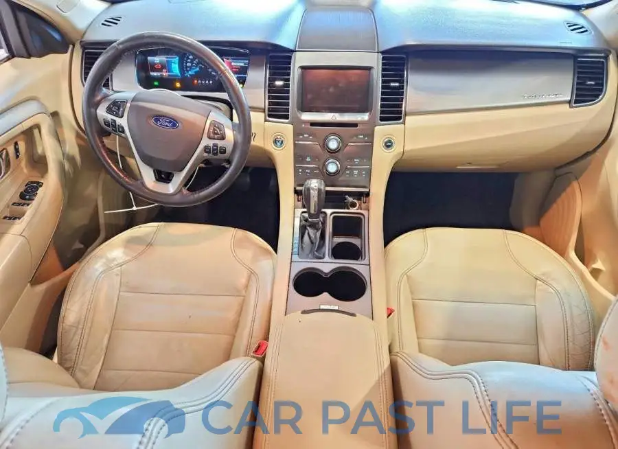 1FAHP2E82JG112015# 8
