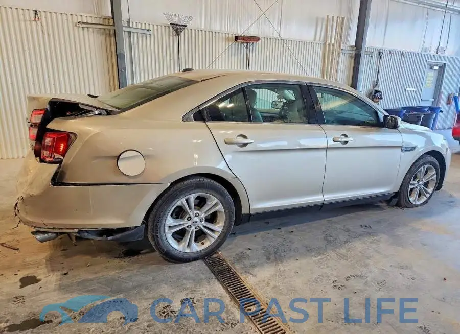 1FAHP2E82JG112015# 3