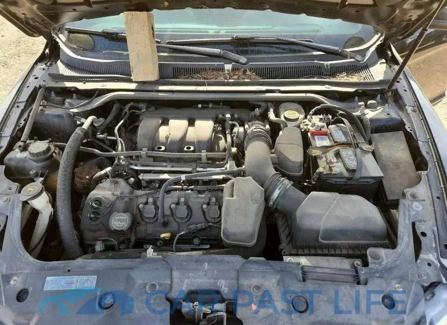 1FAHP2MK9JG117628# 11
