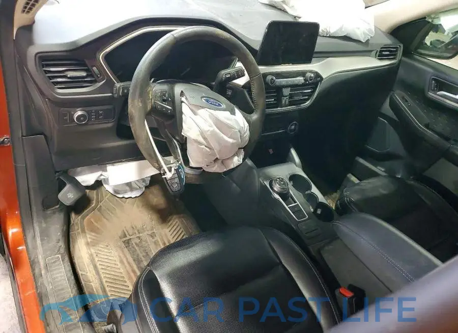 1FMCU9H94LUA20740# 8