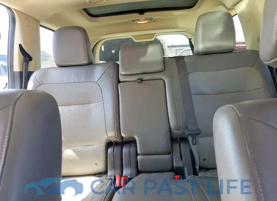2FMHK6DT8JBA18195# 10