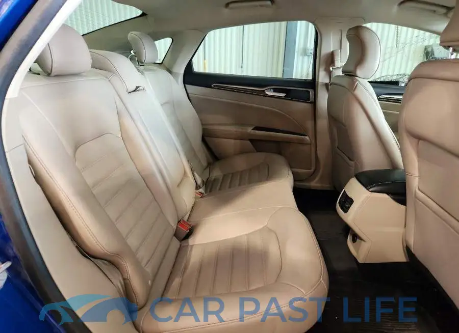 3FA6P0HD9HR105344# 10