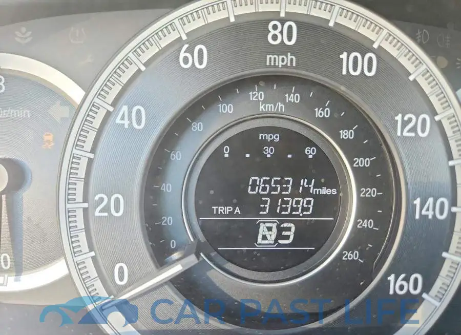 1HGCR3F81HA013851# 9