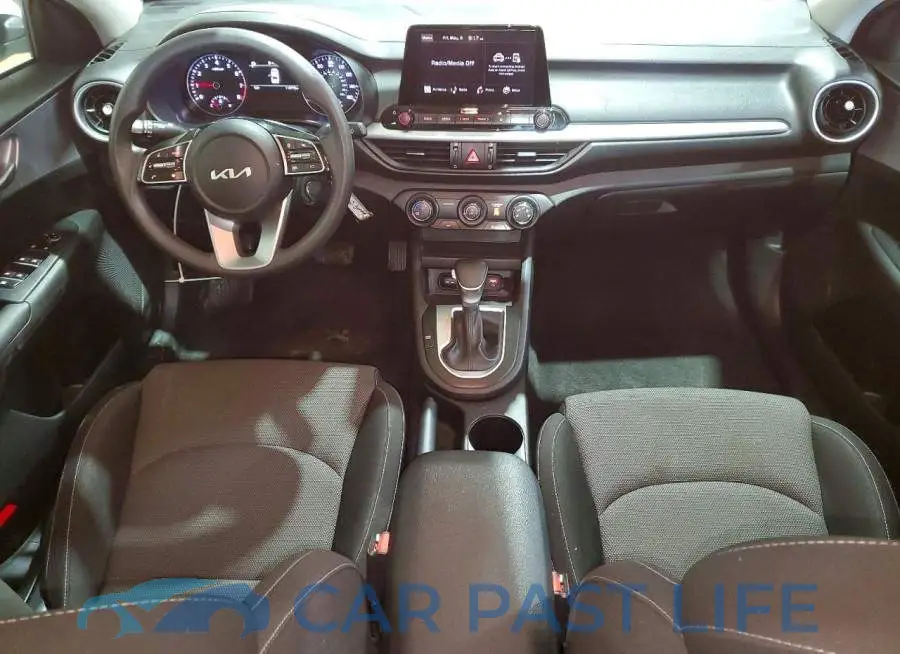 3KPF24AD3RE731894# 8