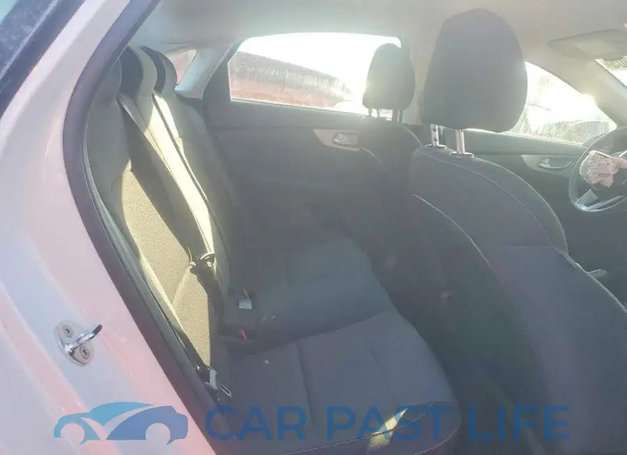3KPF24AD9NE501951# 10