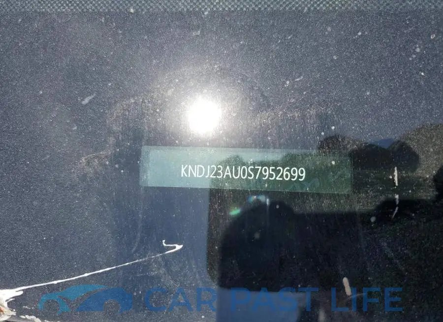 KNDJ23AU0S7952699# 12