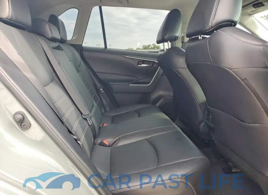 2T3A1RFV8MW174912# 11