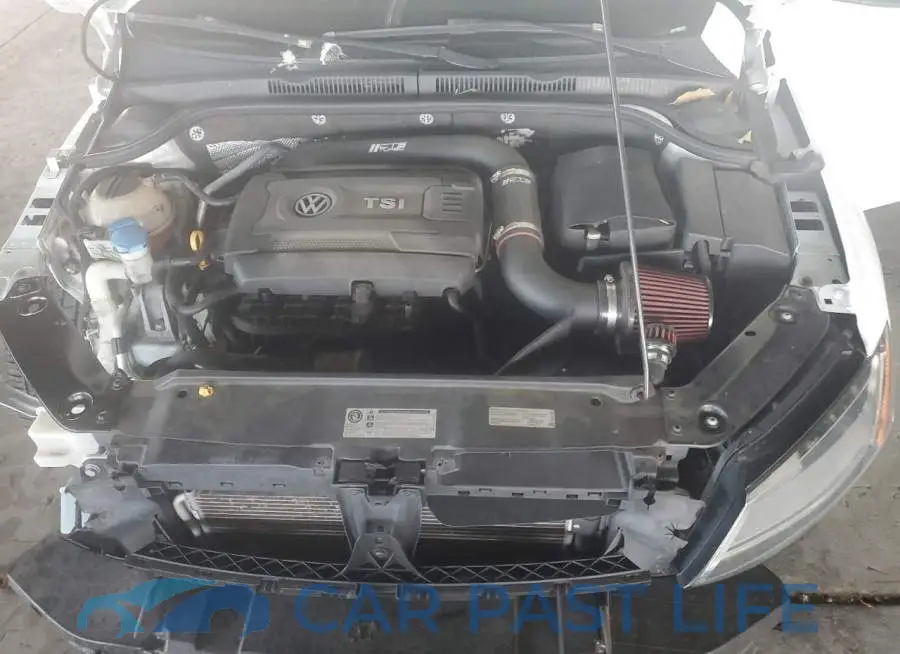 3VW5T7AJ1HM323041# 11