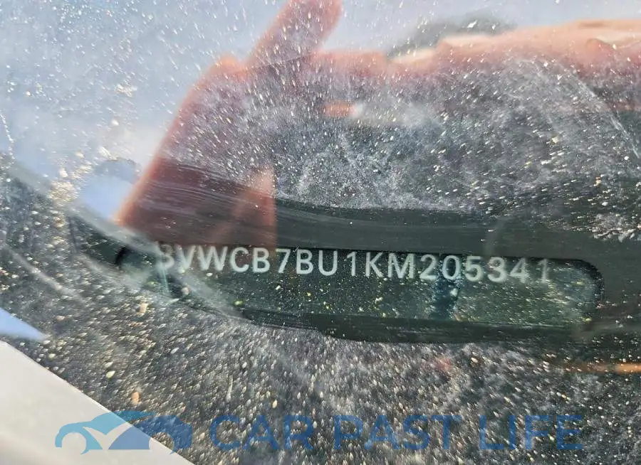 3VWCB7BU1KM205341# 13