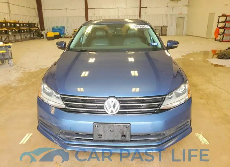 3VWDB7AJ3HM368464# 5