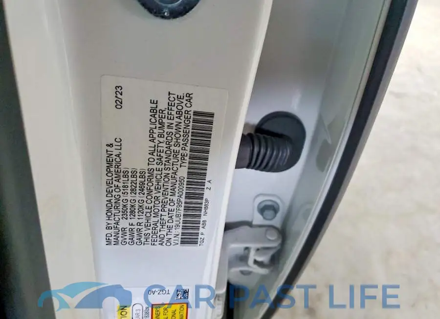 19UUB7F95PA000950# 12