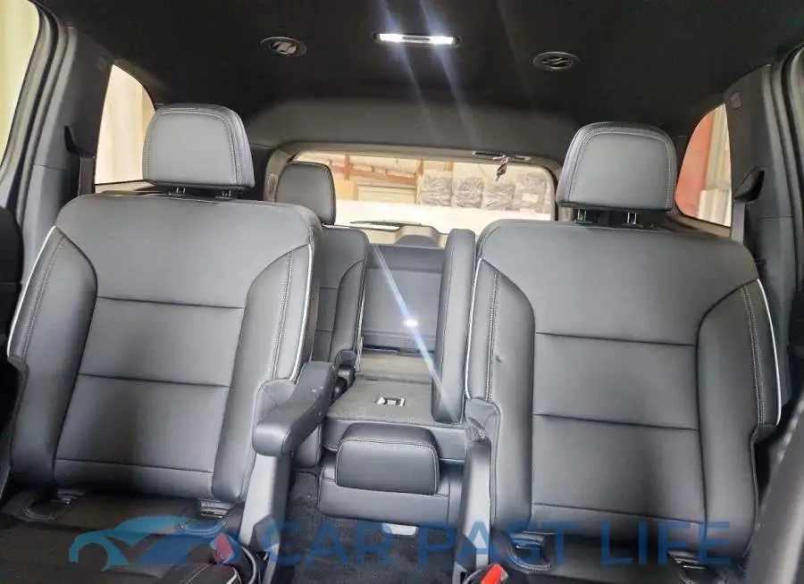 5GAERAKS8TJ301812# 10