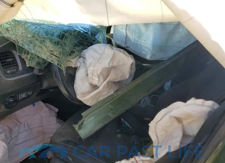 2C3CDXBG8NH173566# 7