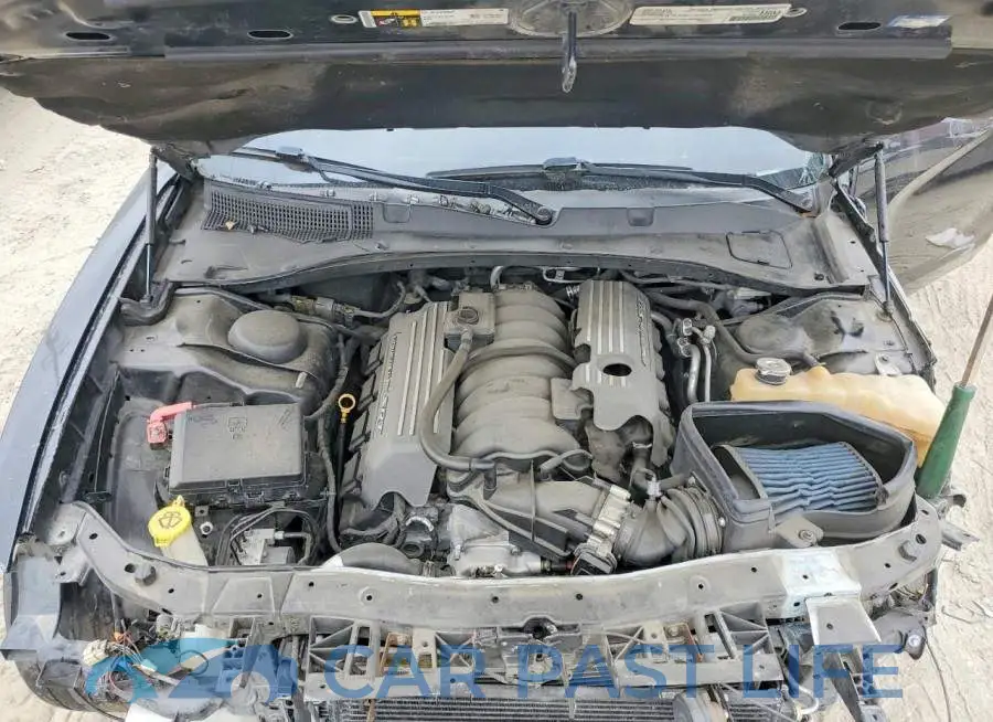 2C3CDXGJ7HH518272# 11