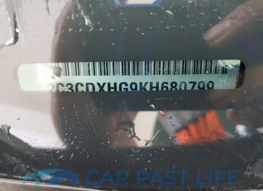 2C3CDXHG9KH680799# 12