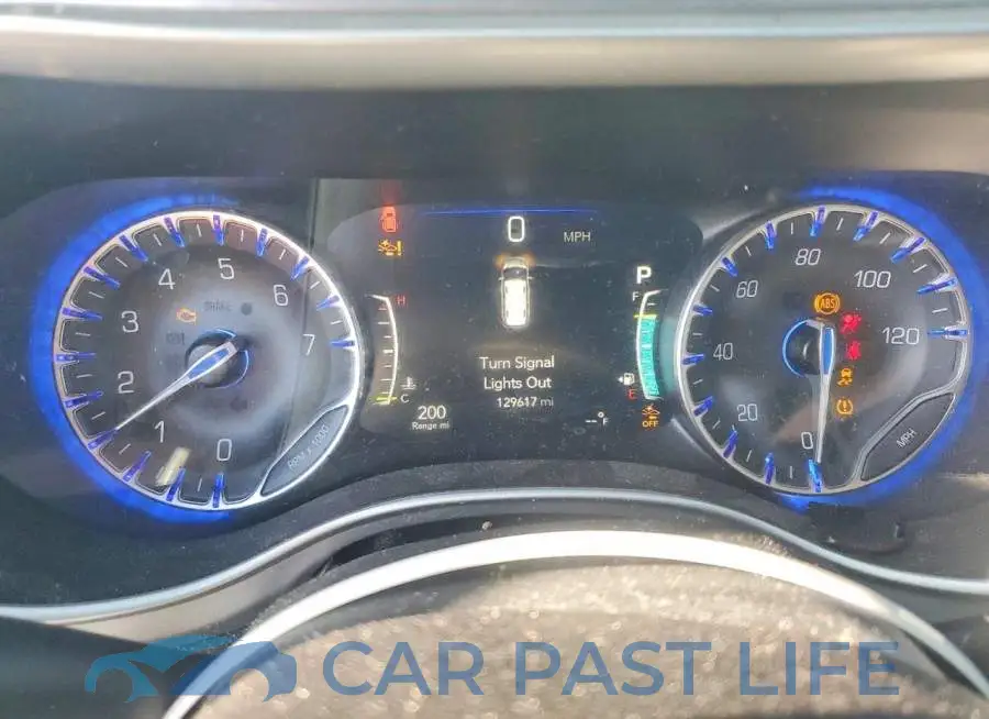 2C4RC1EG8LR102196# 9