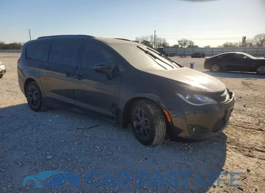 2C4RC1EG8LR102196# 4