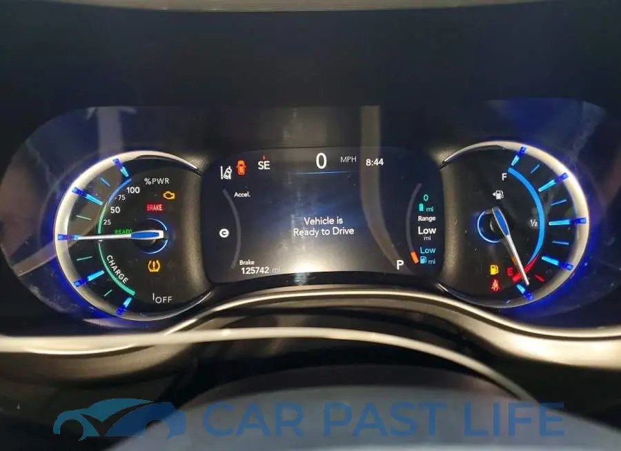 2C4RC1L79NR137030# 9