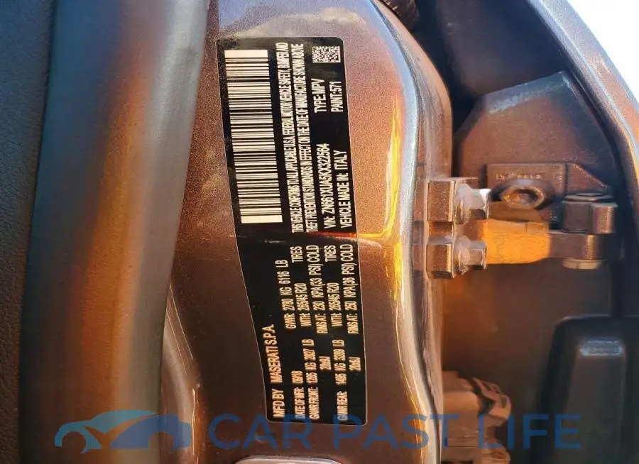 ZN661XUA5KX322564# 12