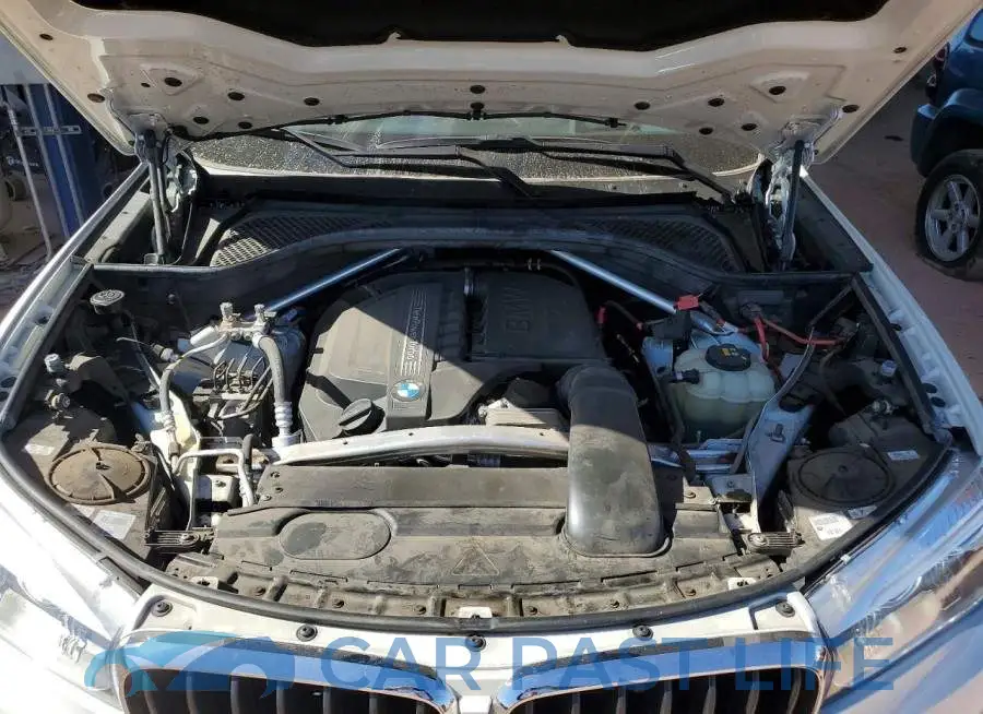 5UXKR0C5XJ0X96732# 12