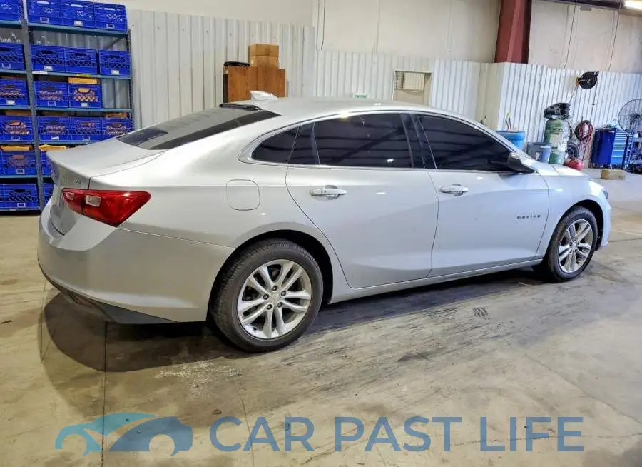 1G1ZD5ST8JF124668# 3