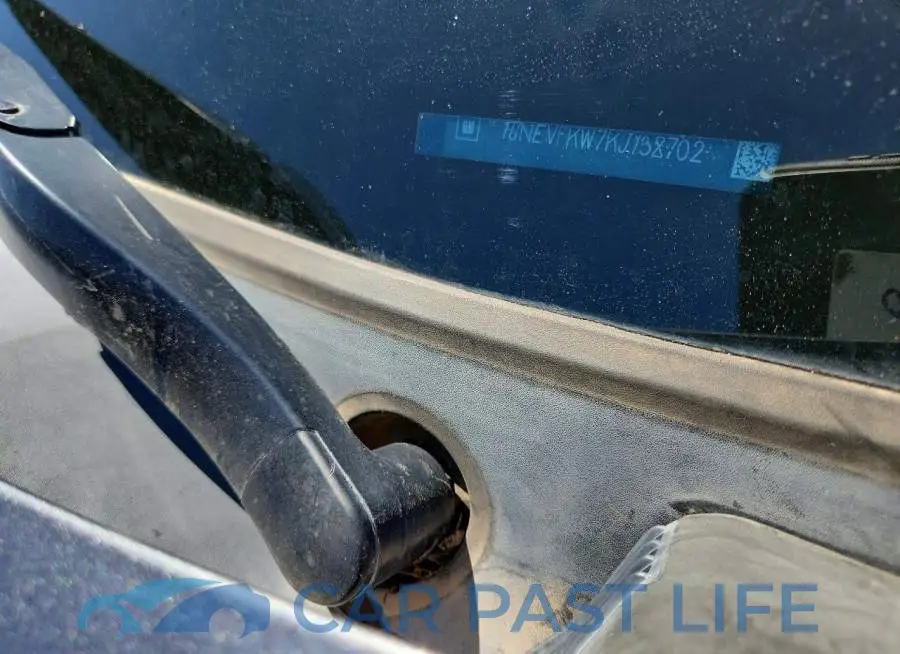 1GNEVFKW7KJ138702# 14