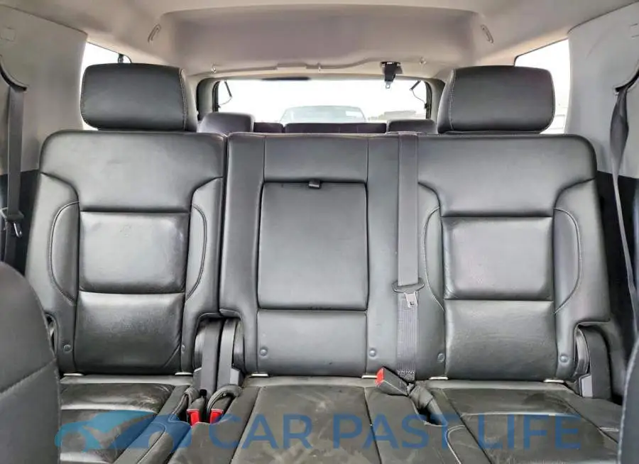 1GNSKBKC8JR117402# 10