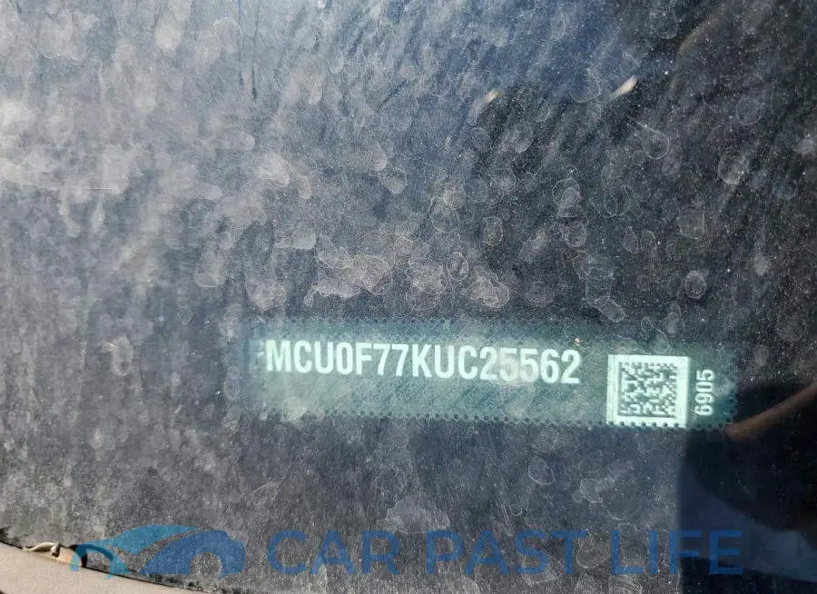 1FMCU0F77KUC25562# 12