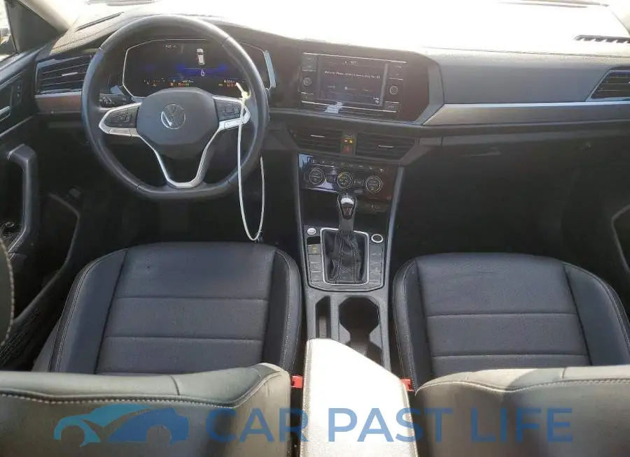 3VW7M7BU3PM060662# 8