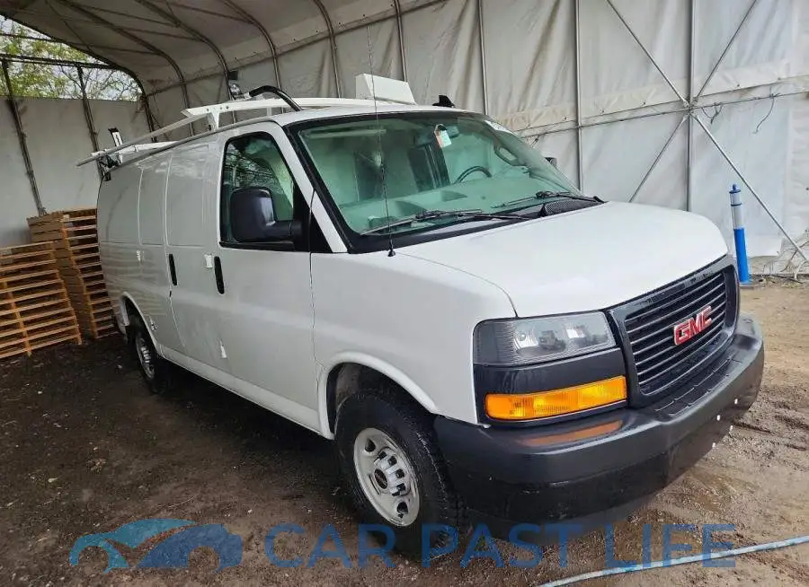 1GTW7AF78M1303902# 4