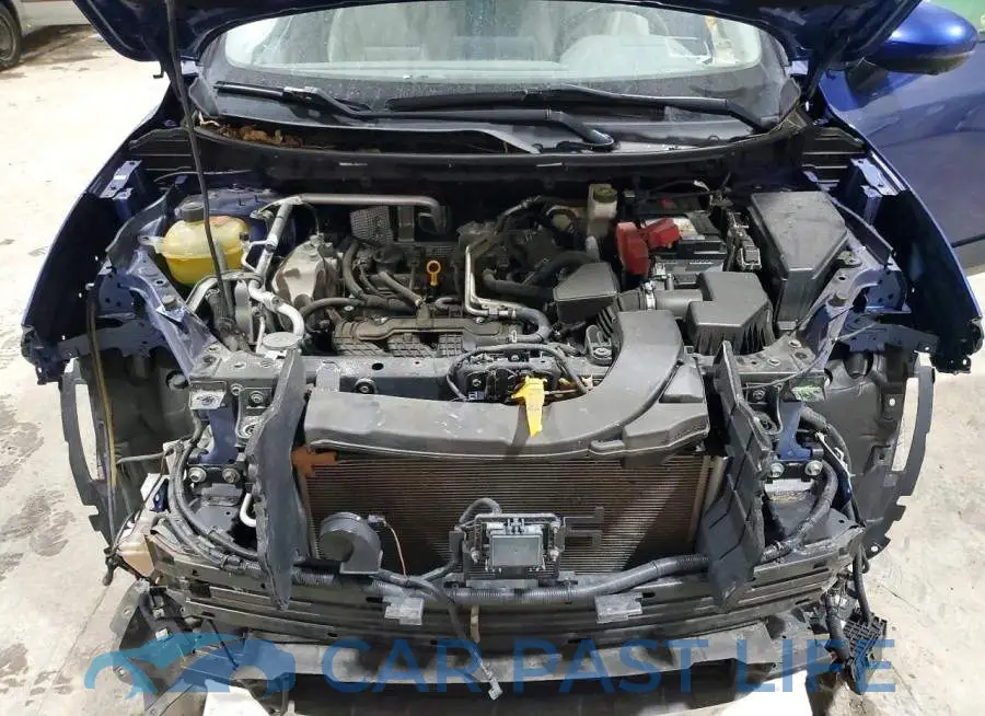 JN8AT3BB4MW202097# 12