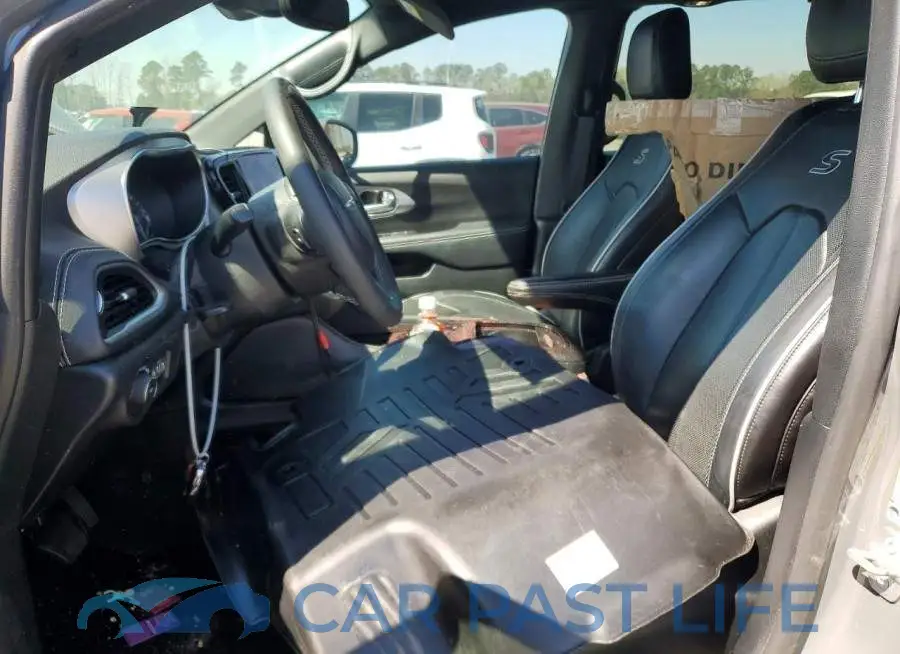 2C4RC3GG2NR228257# 7