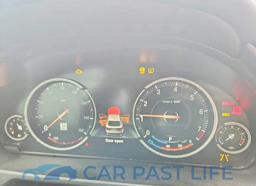 5UXKU0C51J0G80692# 9